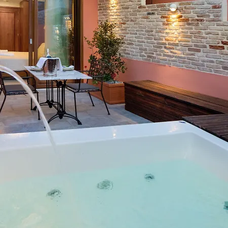 Vener Luxury